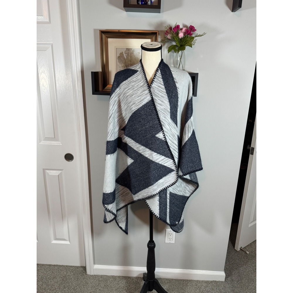 Apt. 9 Womens Geometric Knit Poncho Wrap Ruana Navy Gray Blanket Stitch One Size